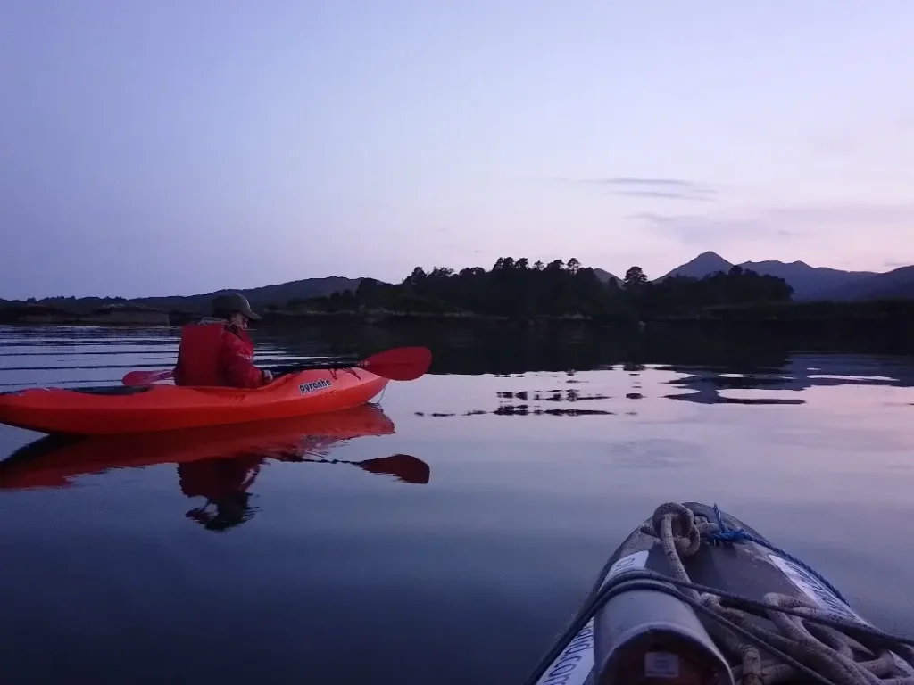 Kayaking Tours Killarney National Park / Kayaking Tours Glengarriff Bay / Mountain Skills 1 Glengarriff Caha Mountains